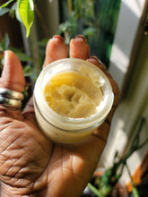 Load image into Gallery viewer, Raw Wildcrafted Mango Seed Butter 2ozs