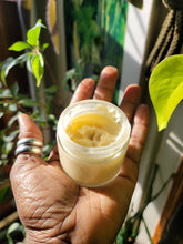 Load image into Gallery viewer, Raw Wildcrafted Mango Seed Butter 2ozs